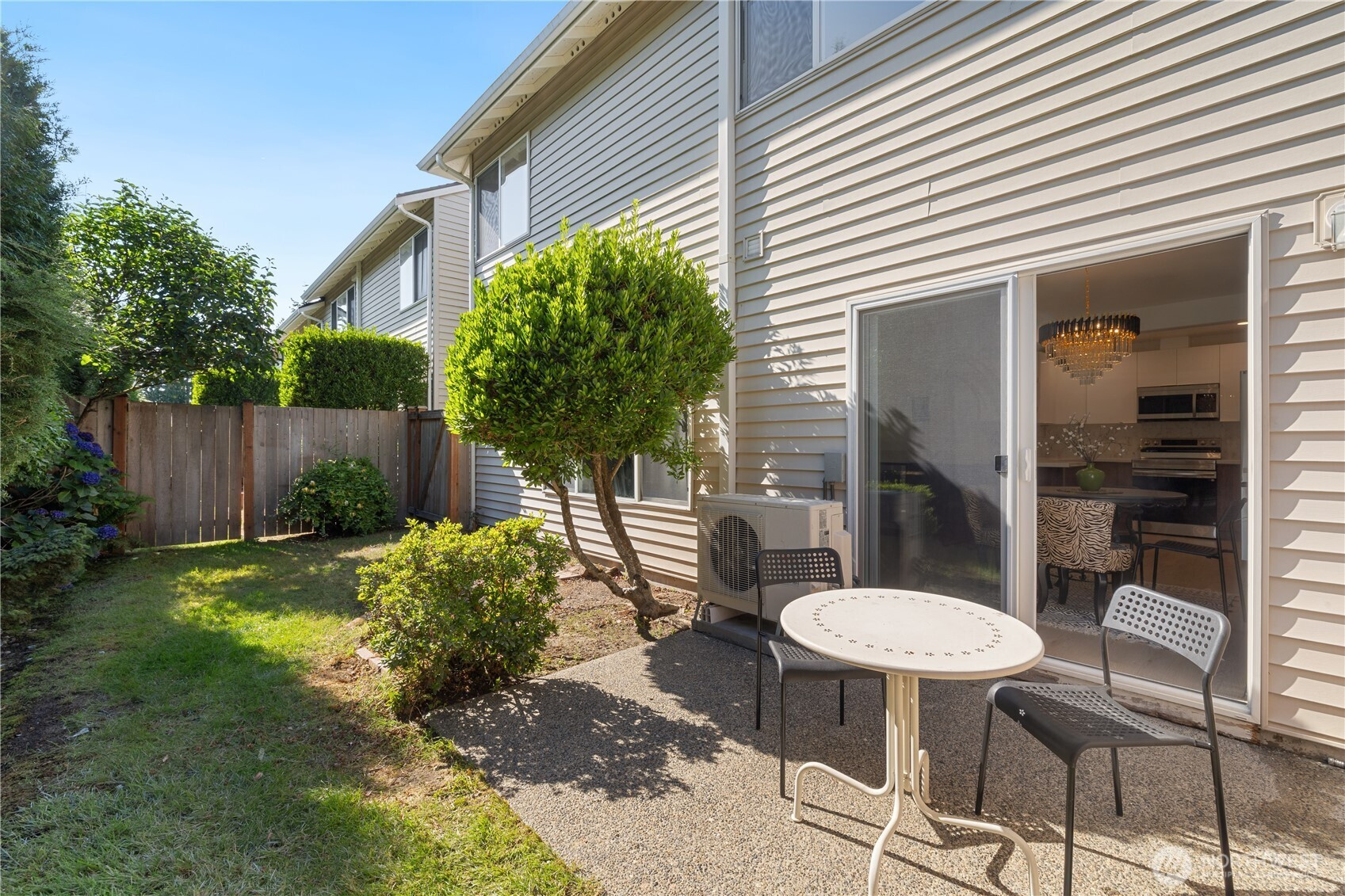 19718 76th Avenue W, Lynnwood, WA 98036