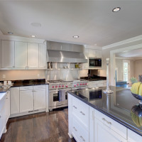 914 88th Avenue NE, Medina, WA 98039