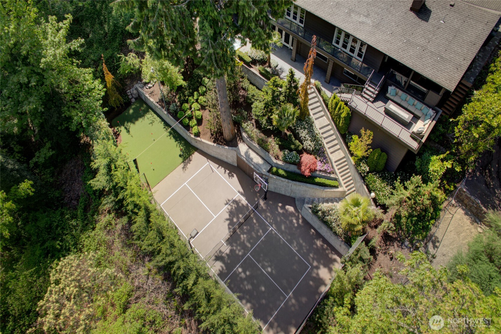 914 88th Avenue NE, Medina, WA 98039