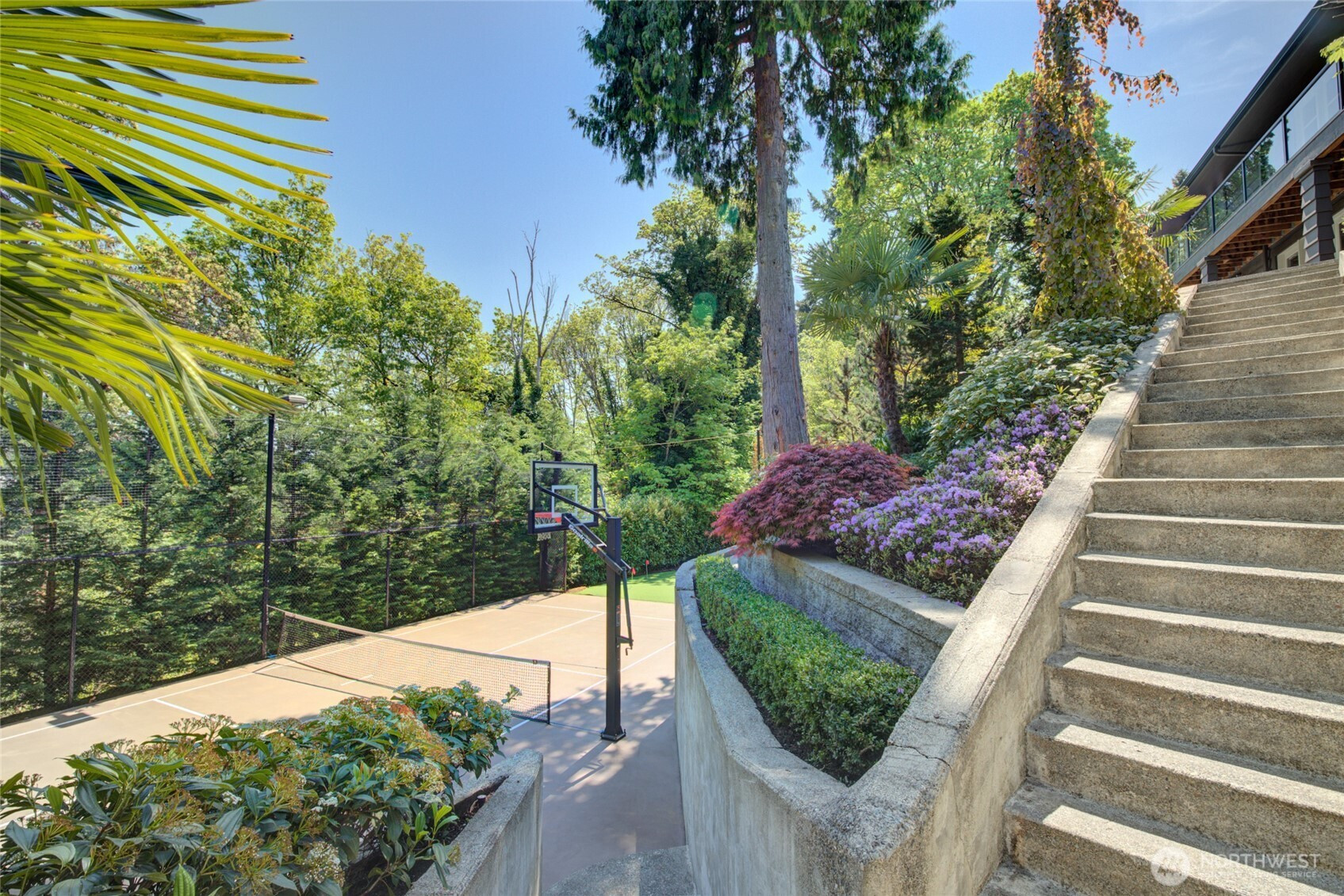 914 88th Avenue NE, Medina, WA 98039