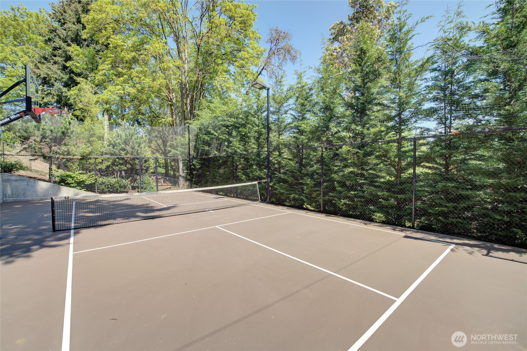 914 88th Avenue NE, Medina, WA 98039