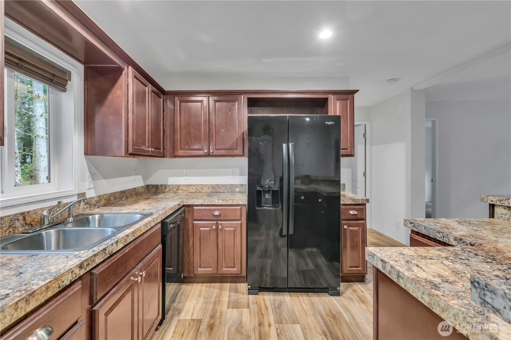 34318 42nd Avenue E, Eatonville, WA 98328