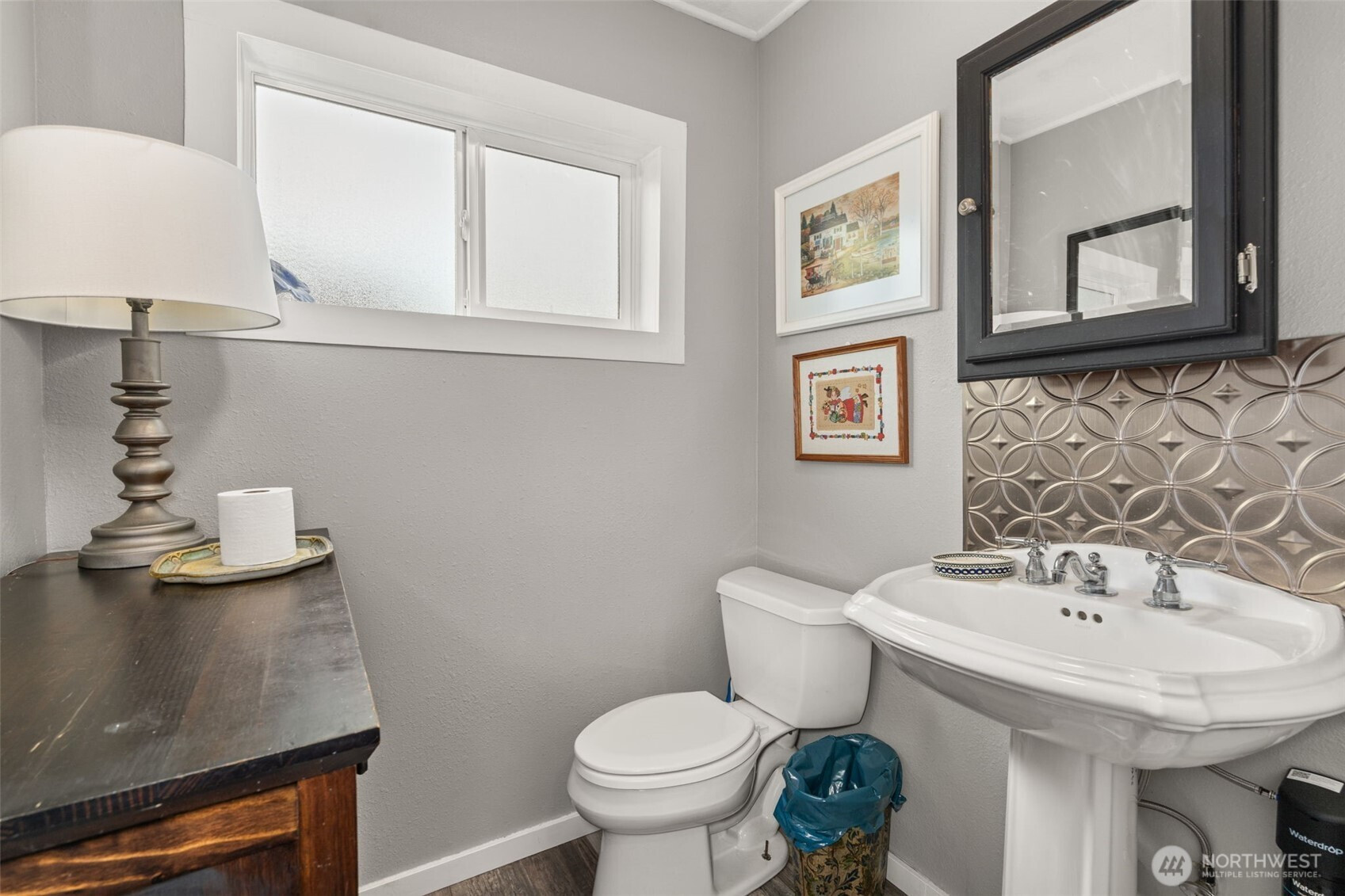 716 First Street W, South Bend, WA 98586