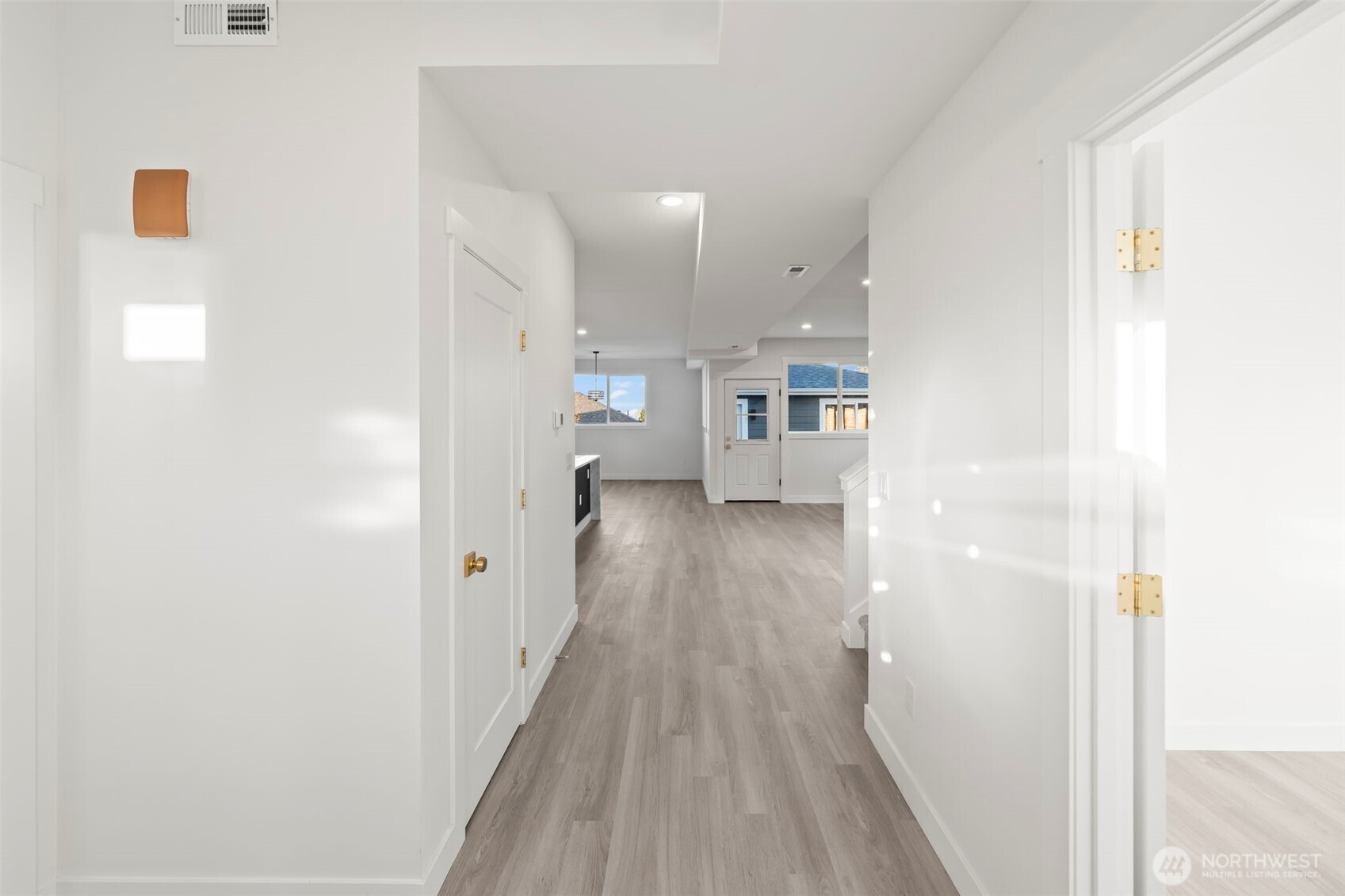 3102 44th Avenue NE, Tacoma, WA 98422