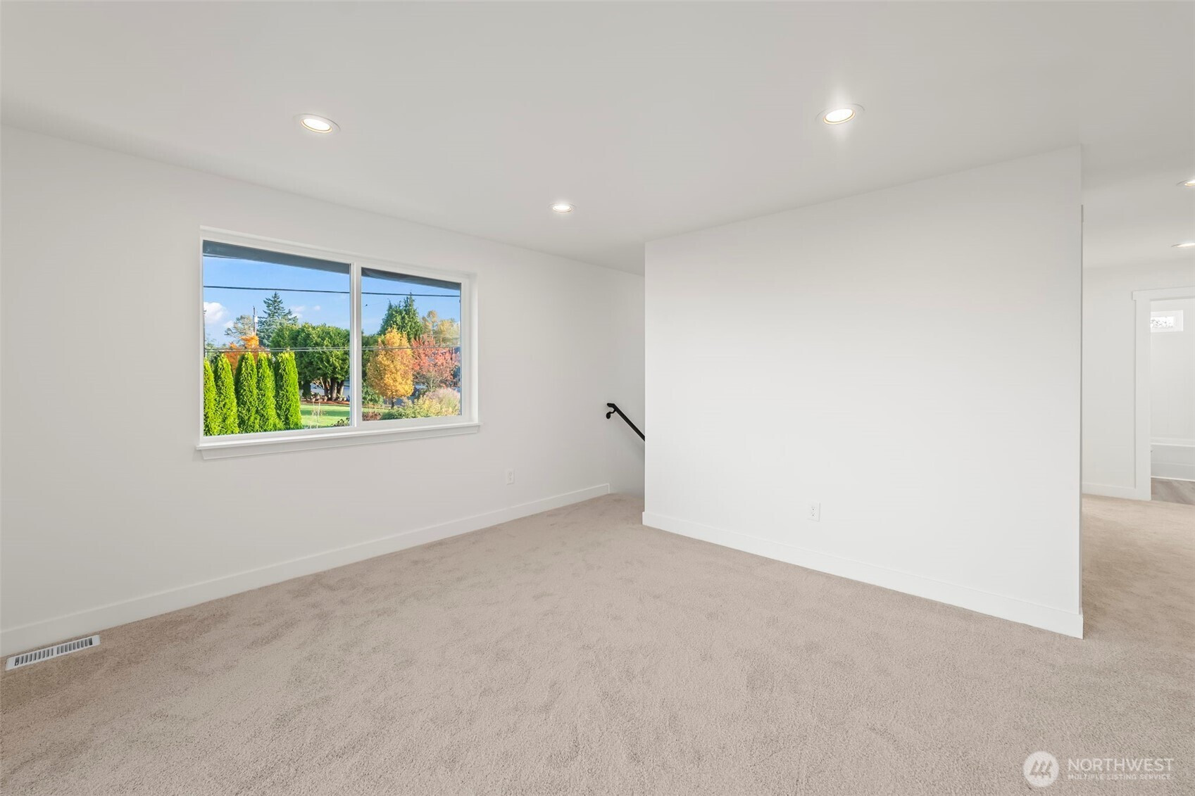 3102 44th Avenue NE, Tacoma, WA 98422