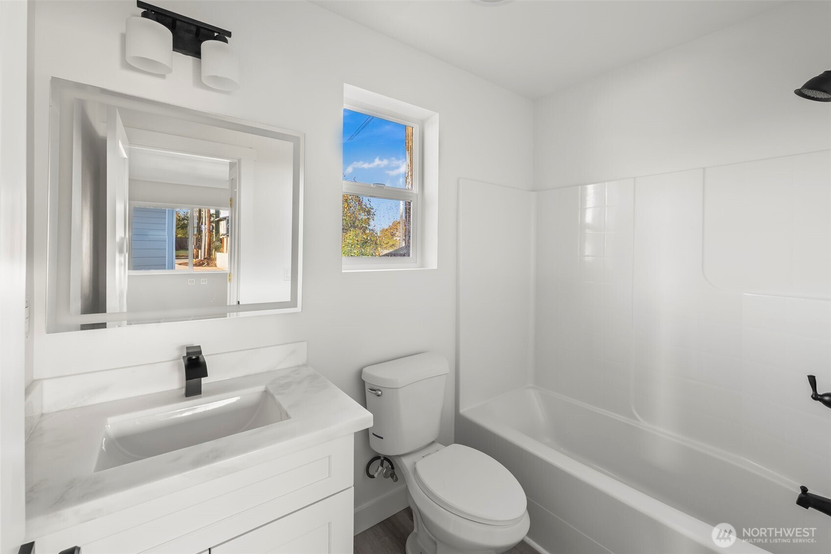 3102 44th Avenue NE, Tacoma, WA 98422