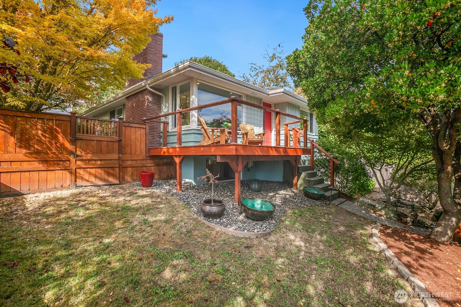 8213 37th Avenue SW, Seattle, WA 98126