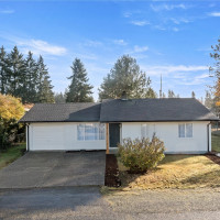 17117 5th Avenue Ct E, Spanaway, WA 98387