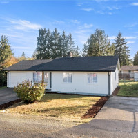 17117 5th Avenue Ct E, Spanaway, WA 98387