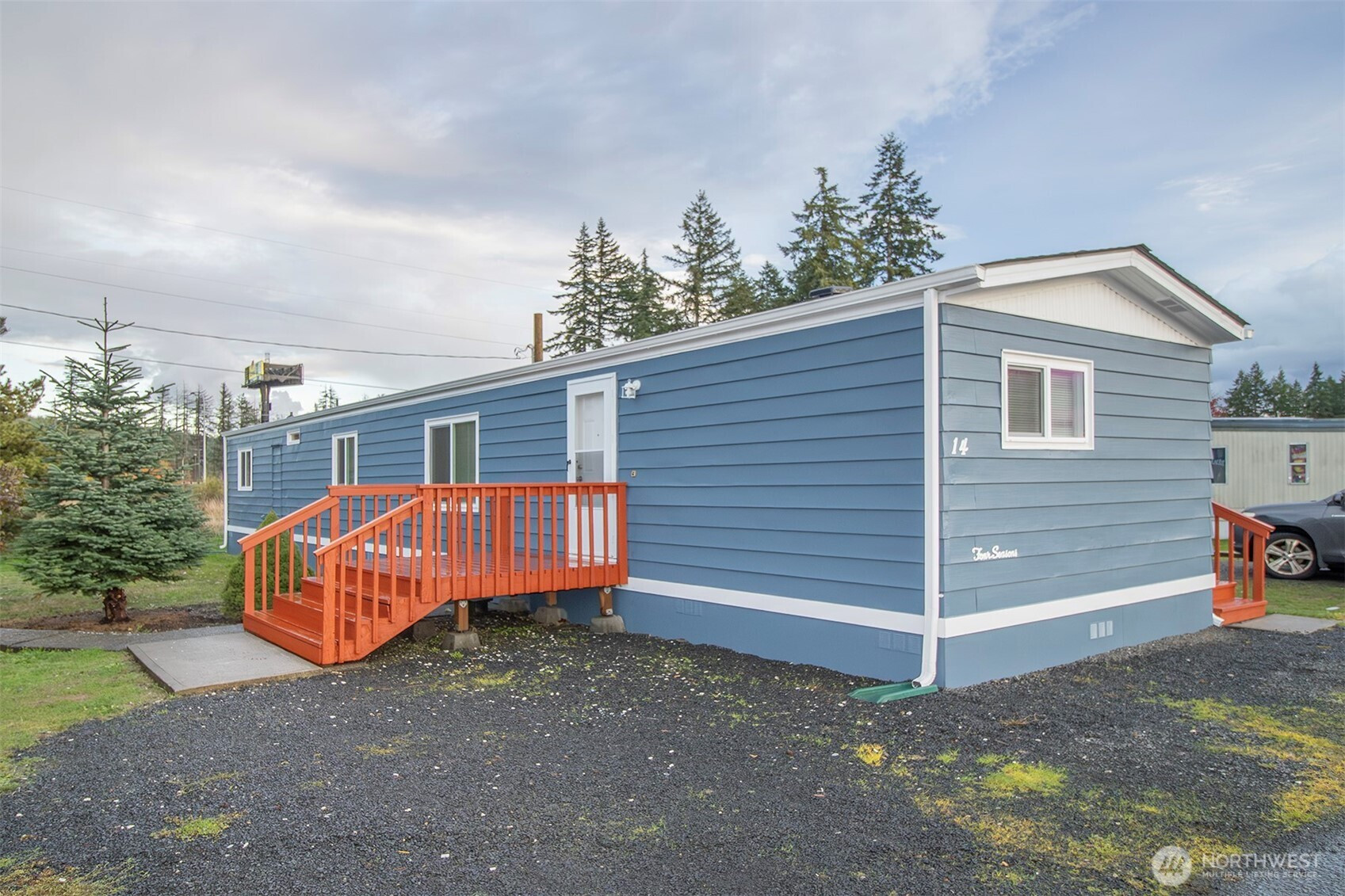 6201 203rd Avenue SW, Centralia, WA 98531