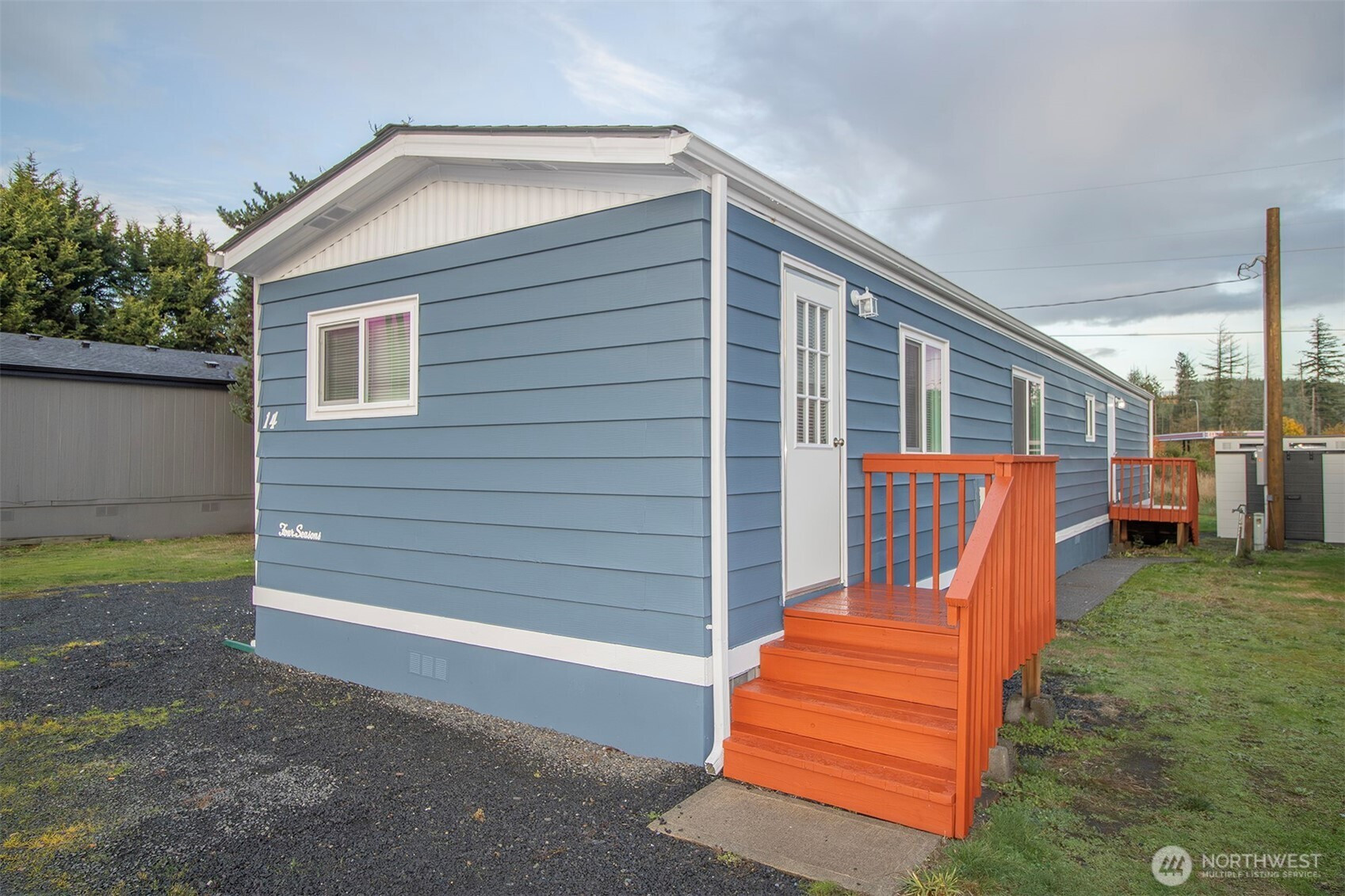 6201 203rd Avenue SW, Centralia, WA 98531