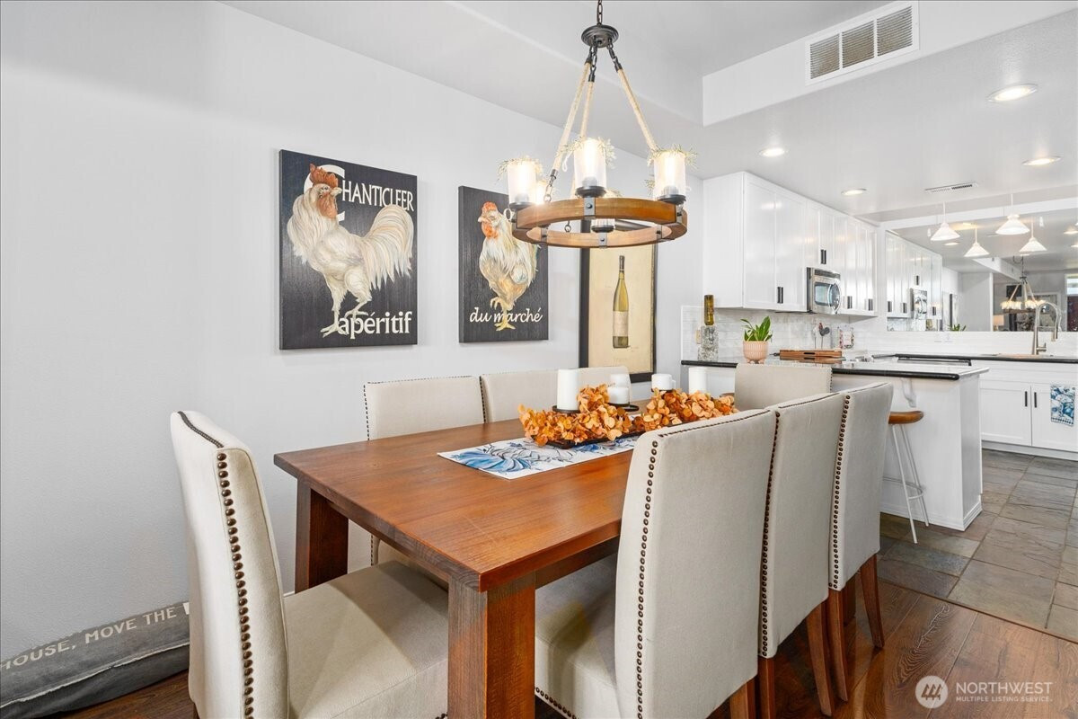 11415 S Lakeshore Road, Chelan, WA 98816