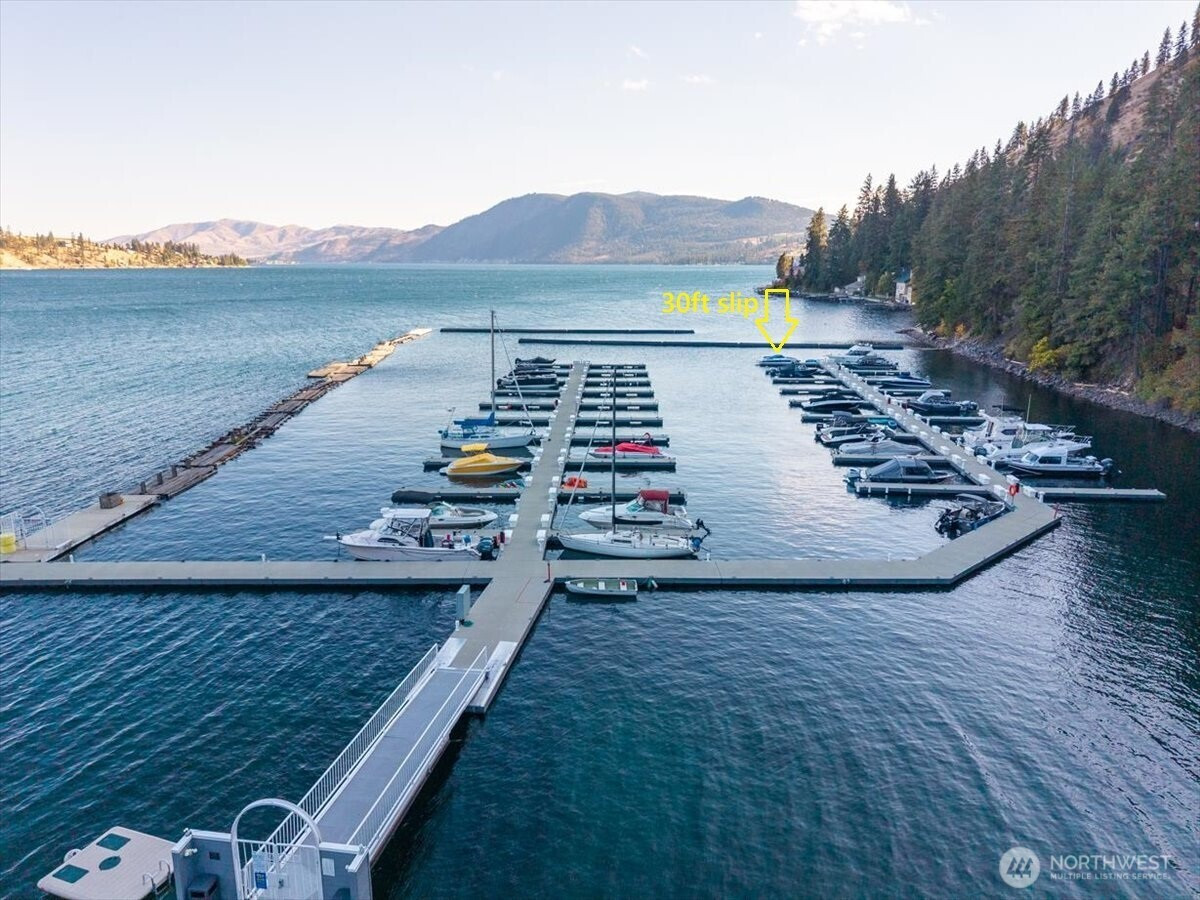 11415 S Lakeshore Road, Chelan, WA 98816