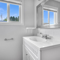 1056 Harrison Avenue, Blaine, WA 98230