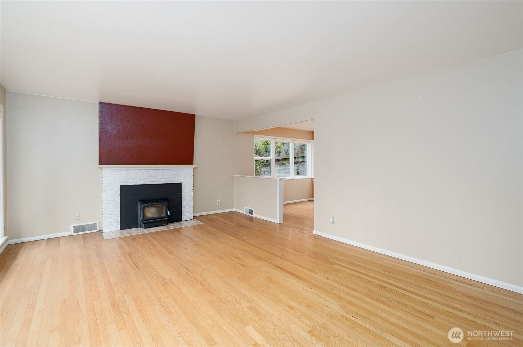 9119 17th Avenue NE, Seattle, WA 98115