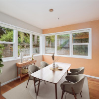 9119 17th Avenue NE, Seattle, WA 98115