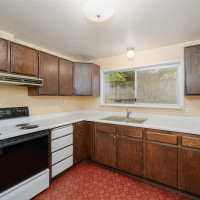 9119 17th Avenue NE, Seattle, WA 98115