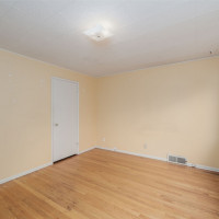 9119 17th Avenue NE, Seattle, WA 98115