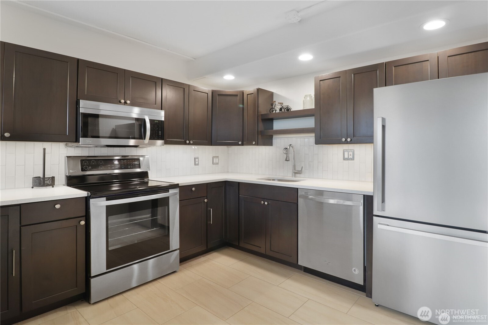 1910 Evergreen Park Drive SW, Olympia, WA 98502