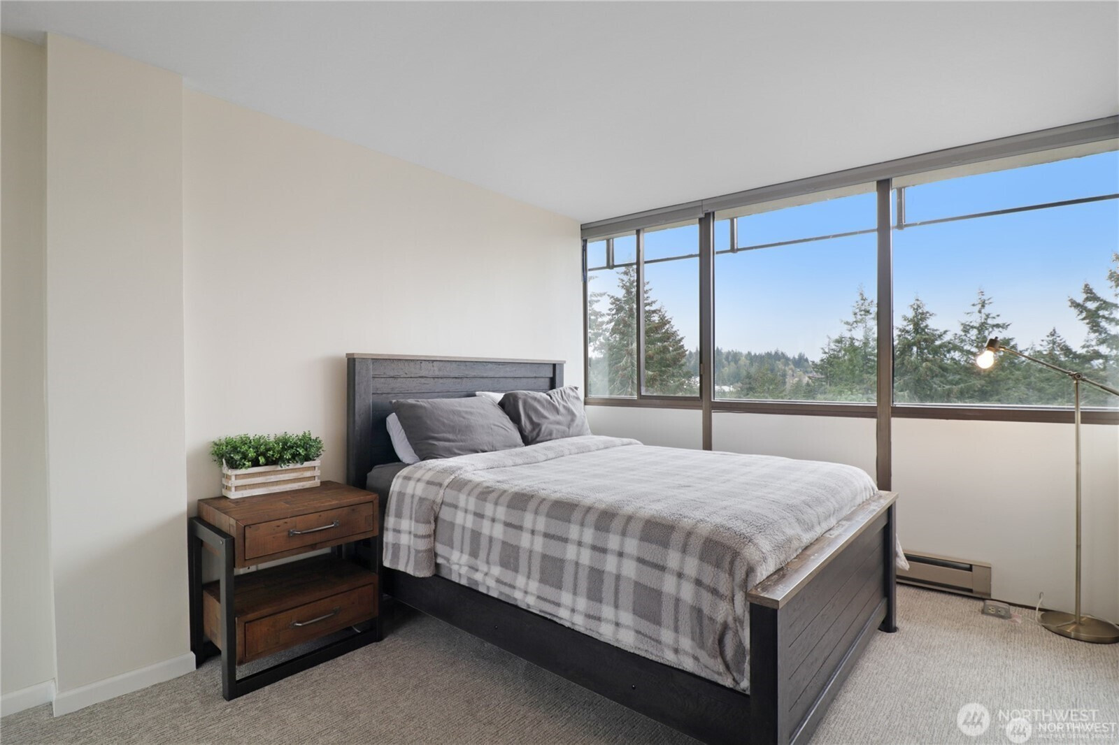 1910 Evergreen Park Drive SW, Olympia, WA 98502