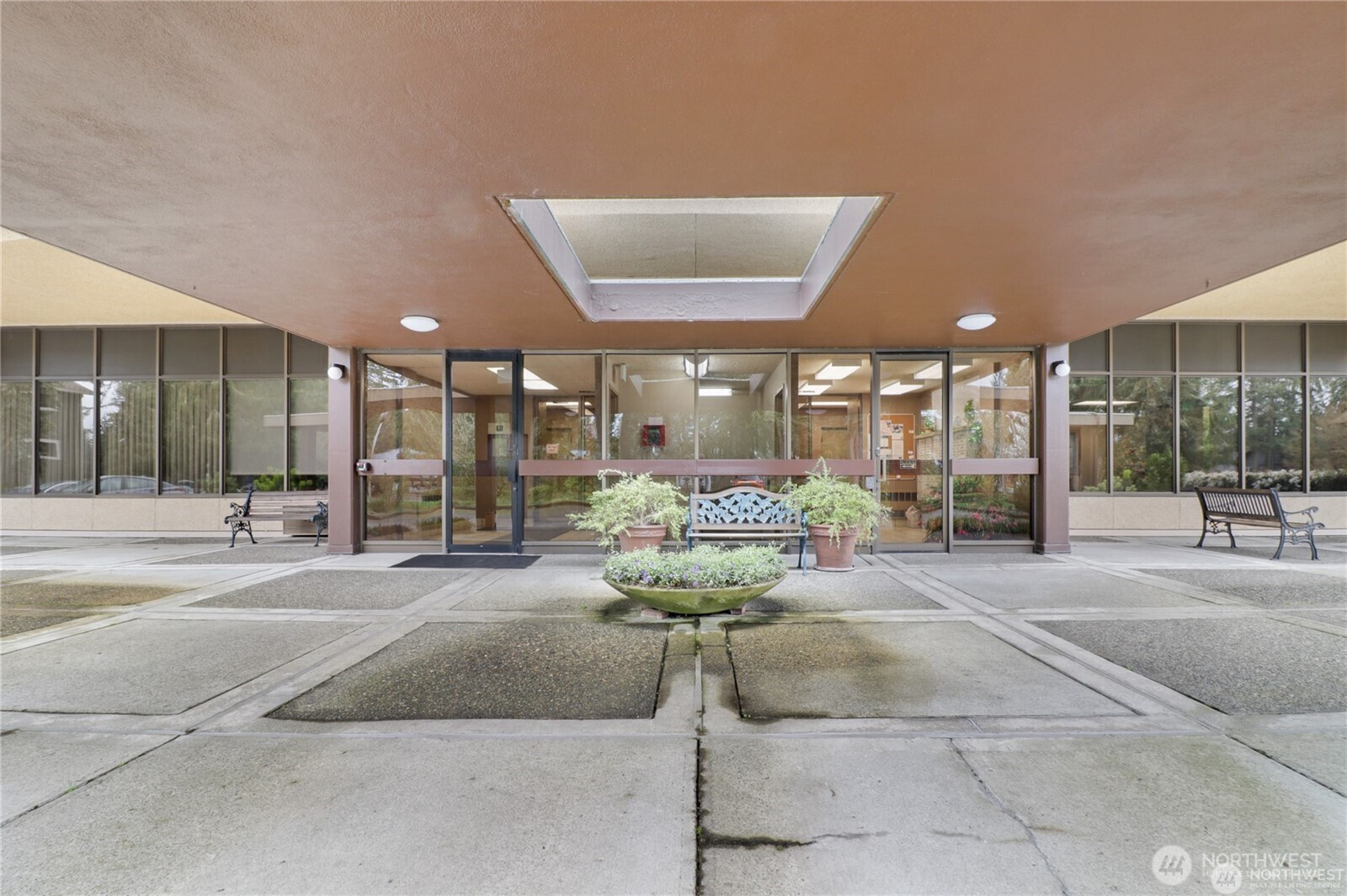 1910 Evergreen Park Drive SW, Olympia, WA 98502