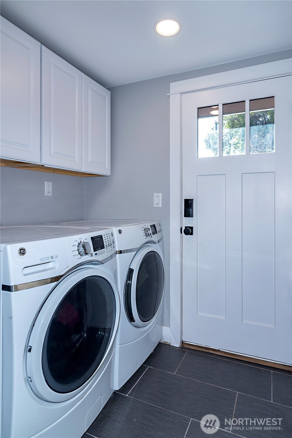 302 E Washington Avenue, Ellensburg, WA 98926