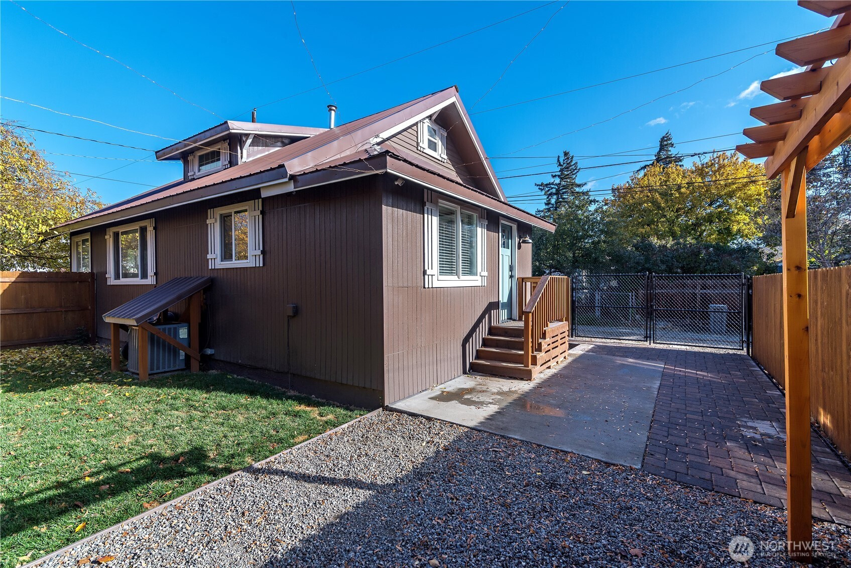 302 E Washington Avenue, Ellensburg, WA 98926