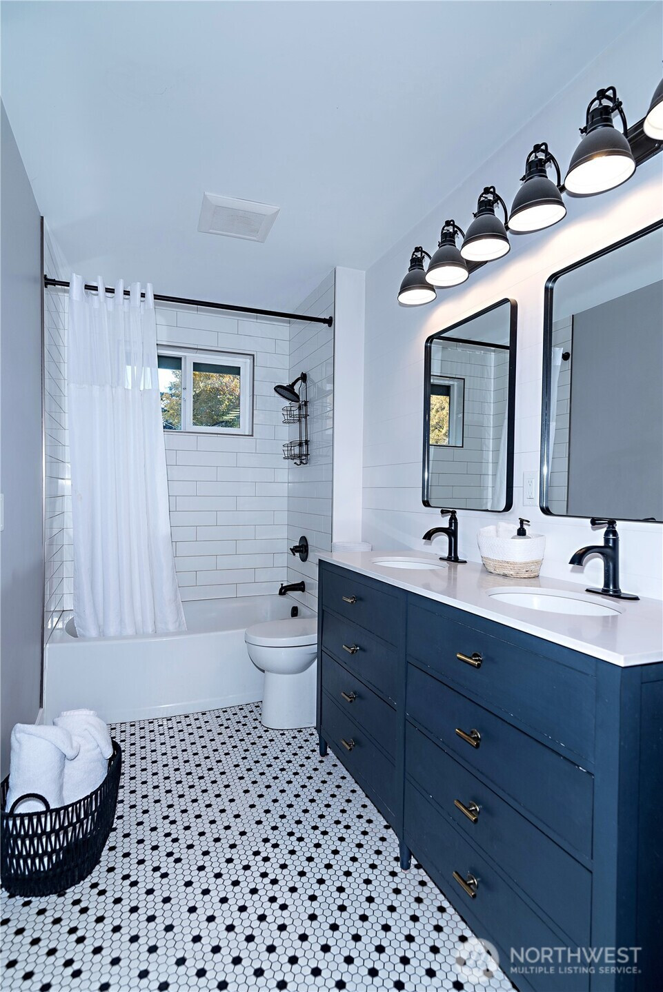 302 E Washington Avenue, Ellensburg, WA 98926