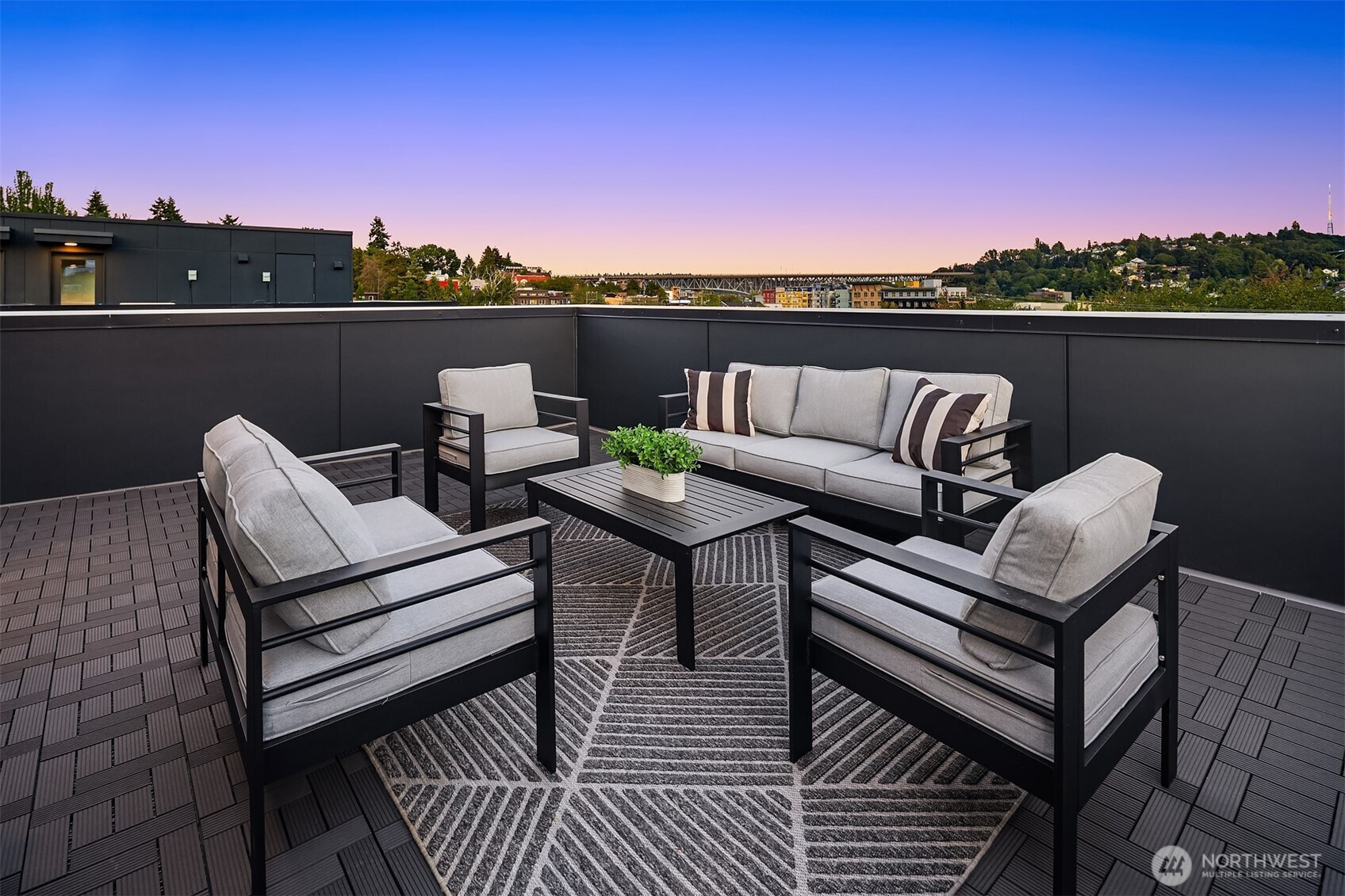 3606 Francis Avenue N, Seattle, WA 98103