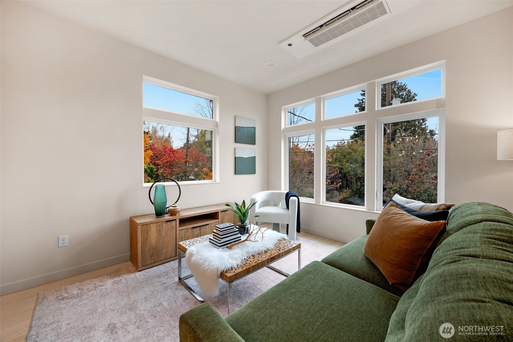 1416 N 47th Street, Seattle, WA 98103