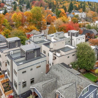 1416 N 47th Street, Seattle, WA 98103