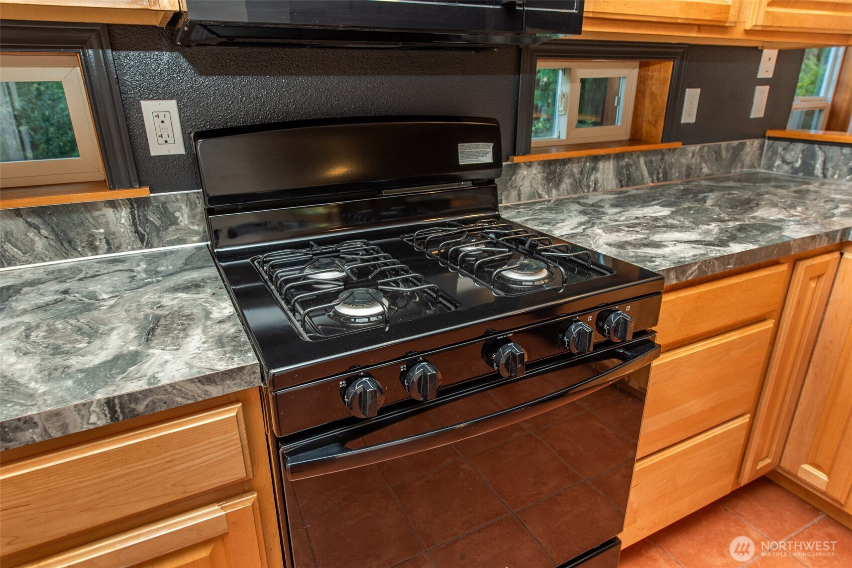 62 Pierson Lane, Sequim, WA 98382