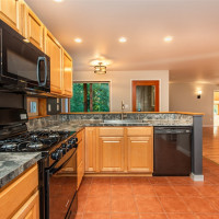 62 Pierson Lane, Sequim, WA 98382