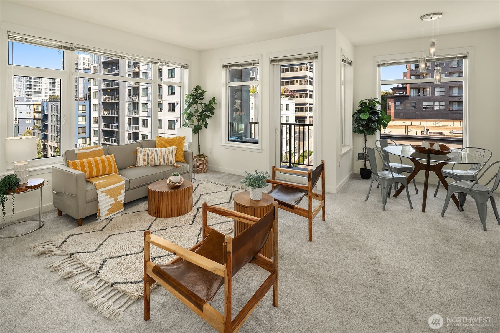 2607 Western Avenue, Seattle, WA 98121