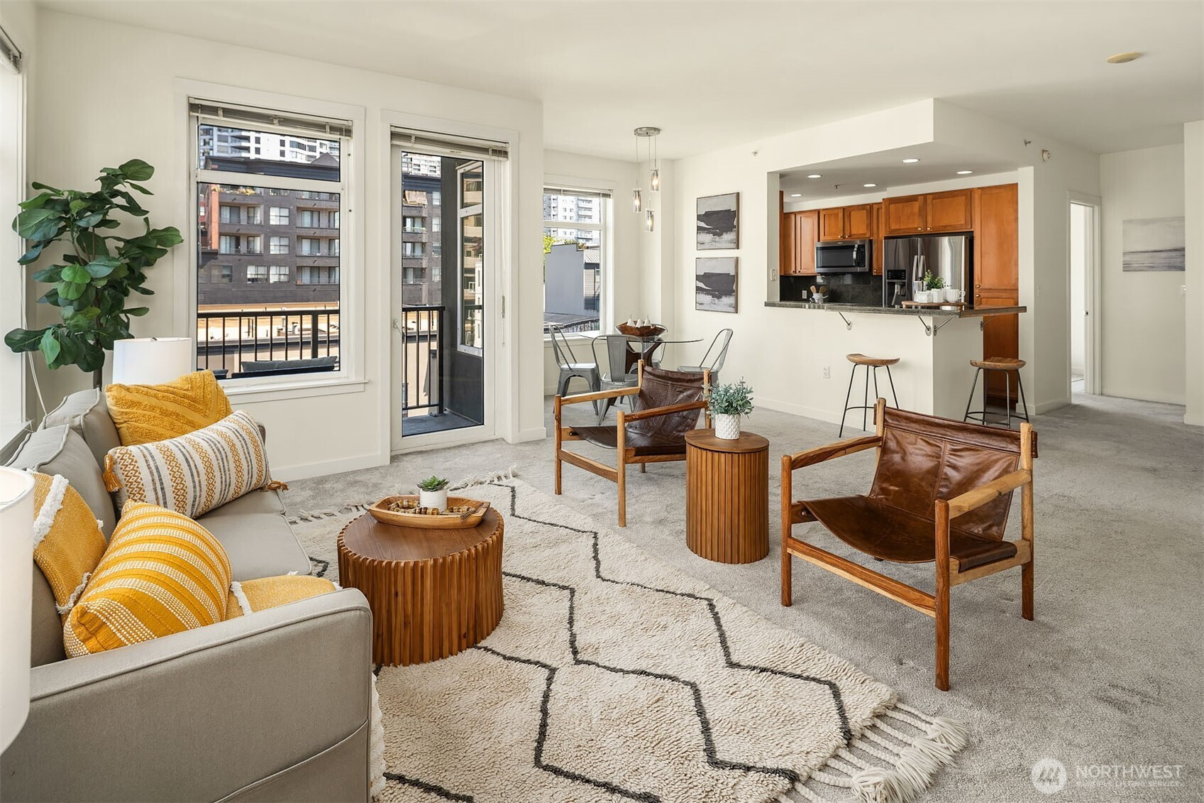 2607 Western Avenue, Seattle, WA 98121