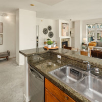 2607 Western Avenue, Seattle, WA 98121