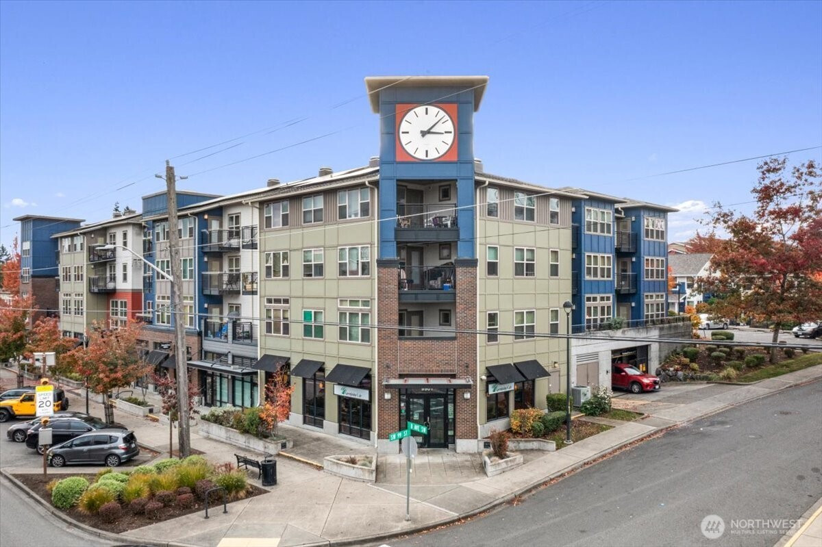 9901 8th Avenue SW, Seattle, WA 98106