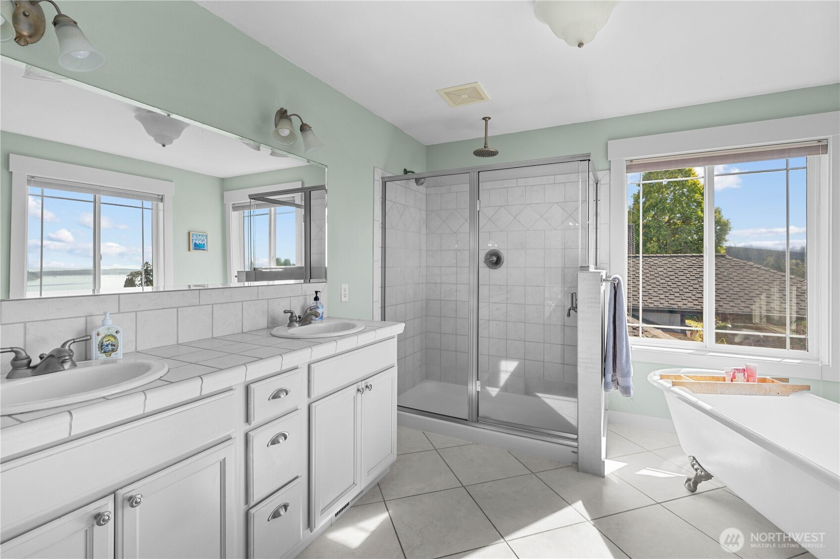 3616 Tahoma Place W, University Place, WA 98466