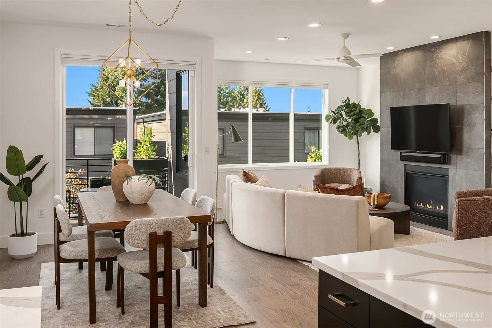 733 4th Court S, Kirkland, WA 98033