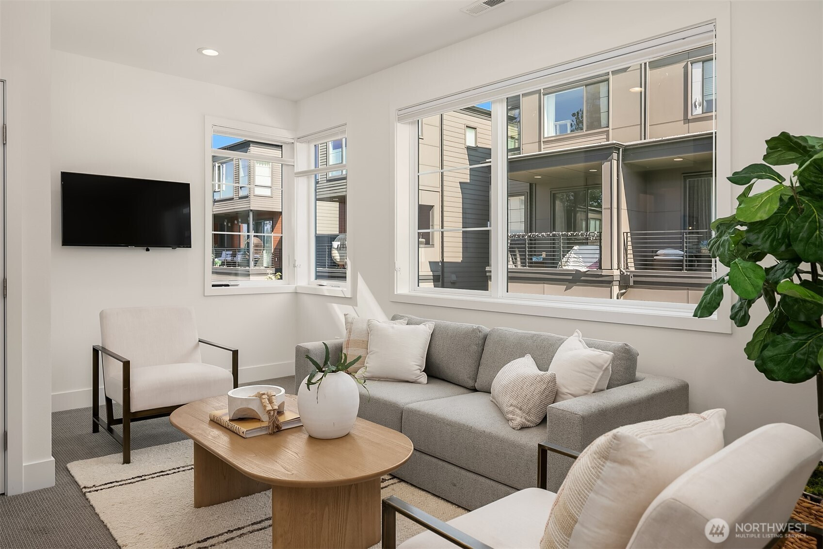 733 4th Court S, Kirkland, WA 98033