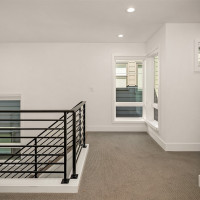 733 4th Court S, Kirkland, WA 98033