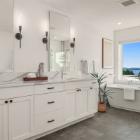 733 4th Court S, Kirkland, WA 98033