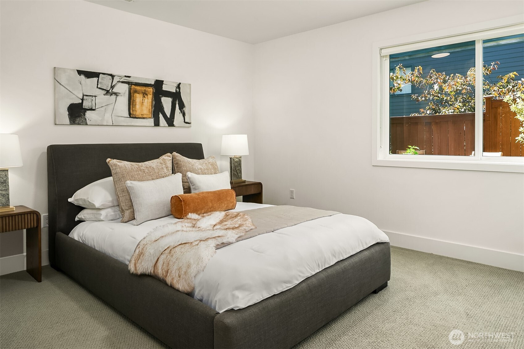 733 4th Court S, Kirkland, WA 98033