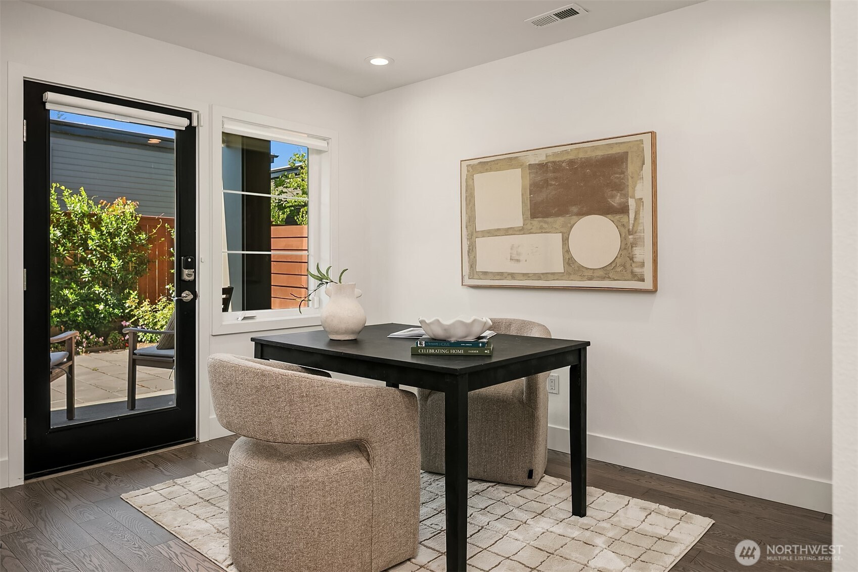 733 4th Court S, Kirkland, WA 98033