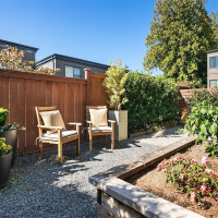 733 4th Court S, Kirkland, WA 98033