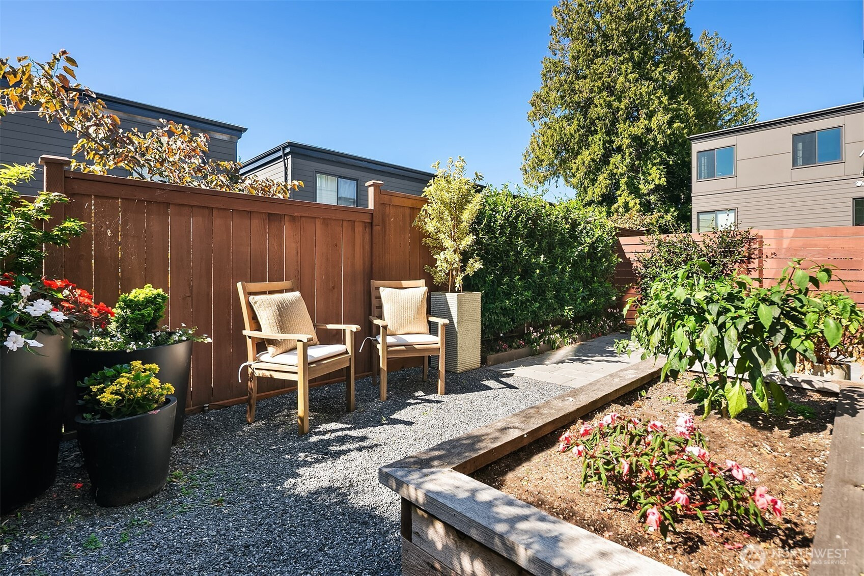 733 4th Court S, Kirkland, WA 98033