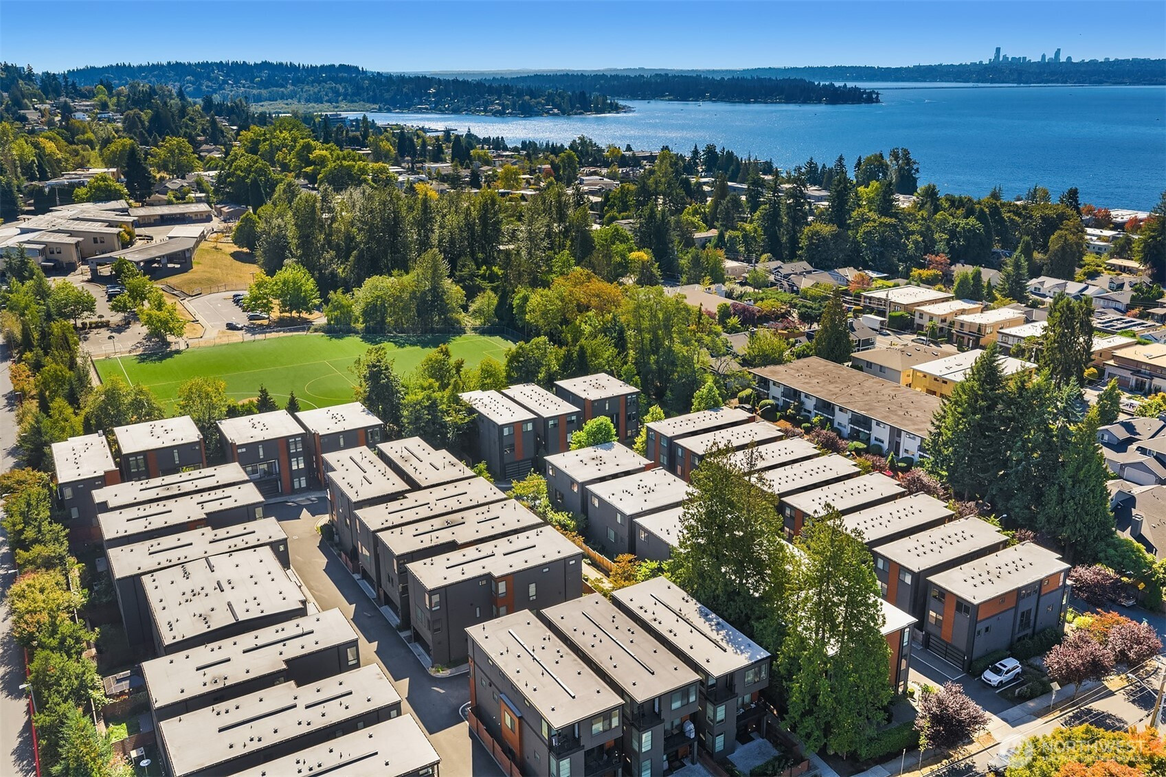 733 4th Court S, Kirkland, WA 98033