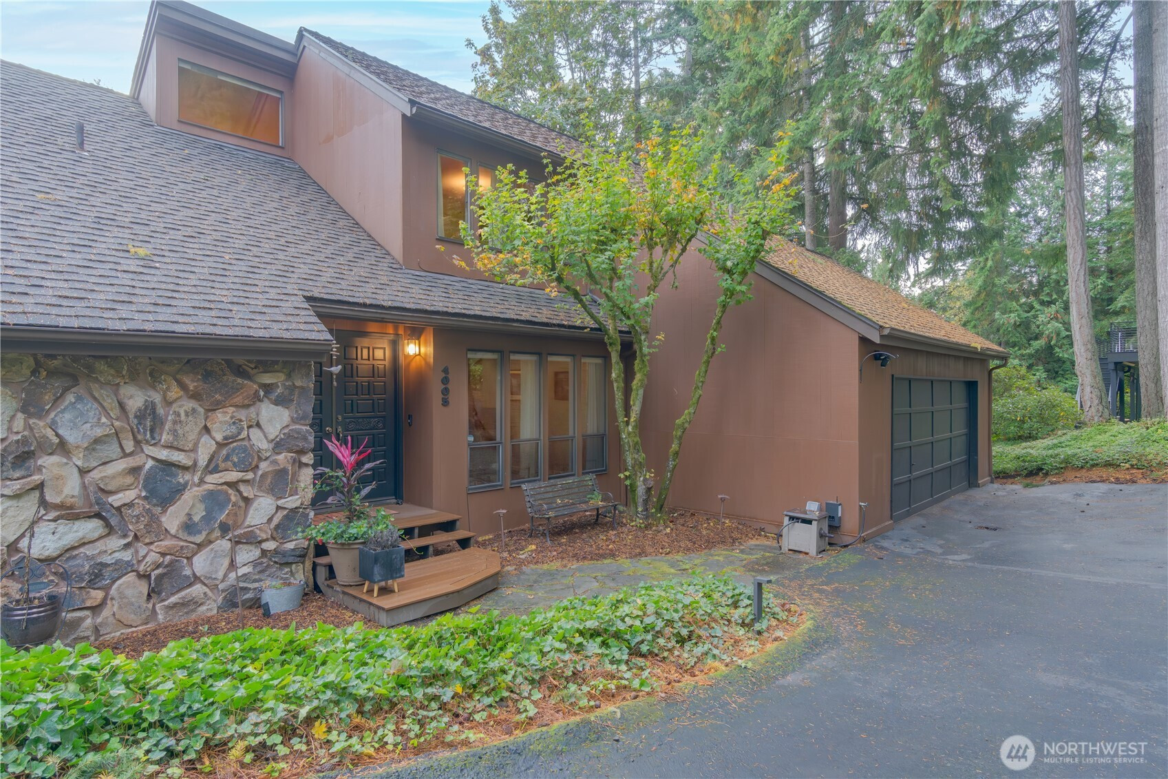 4005 NE Derek Drive, Bremerton, WA 98311