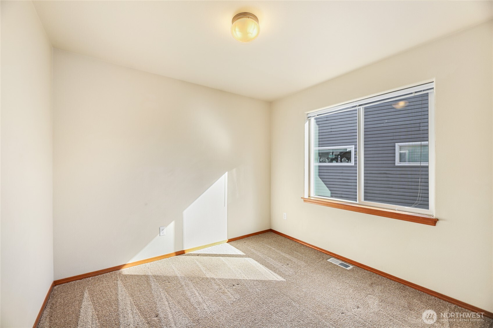 20635 73rd Avenue Ct E, Spanaway, WA 98387