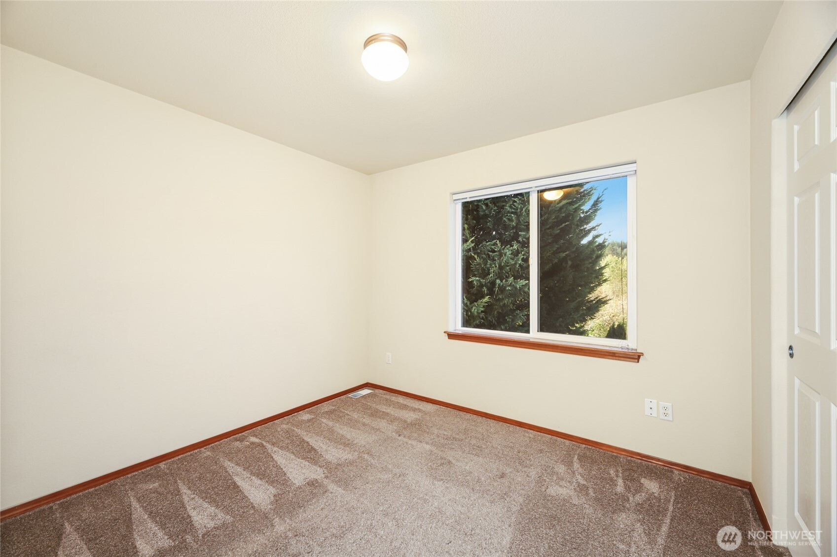 20635 73rd Avenue Ct E, Spanaway, WA 98387